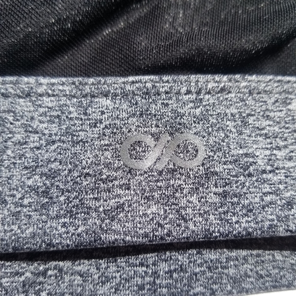 Forever 21 Padded Mesh Sports Bra - Picture 3 of 3